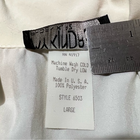 My Kinda Gal Vintage Cream Blouse Black Paisley Shoulder Pads Made in USA L - Picture 12 of 15